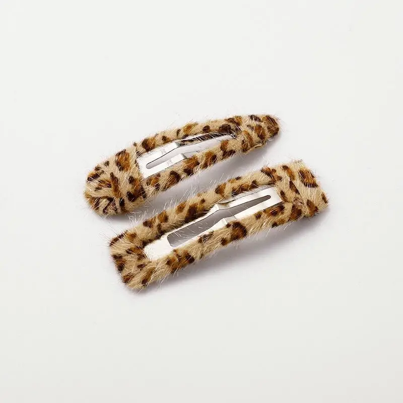 Leopard Print Heart Hairpin Clip for Girls & Adults - Image 7
