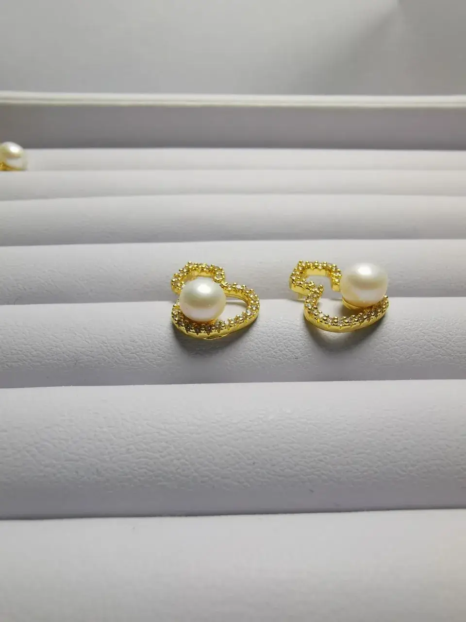 Freshwater Pearl Gold Stud Earrings Set