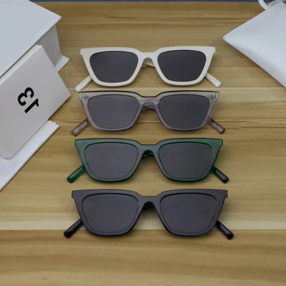 Women's Cat's Eye Sunglasses Red Riding Book Style - Image 6