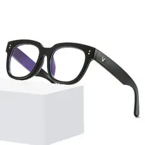 Women's Cat's Eye Sunglasses Red Riding Book Style — feature 13