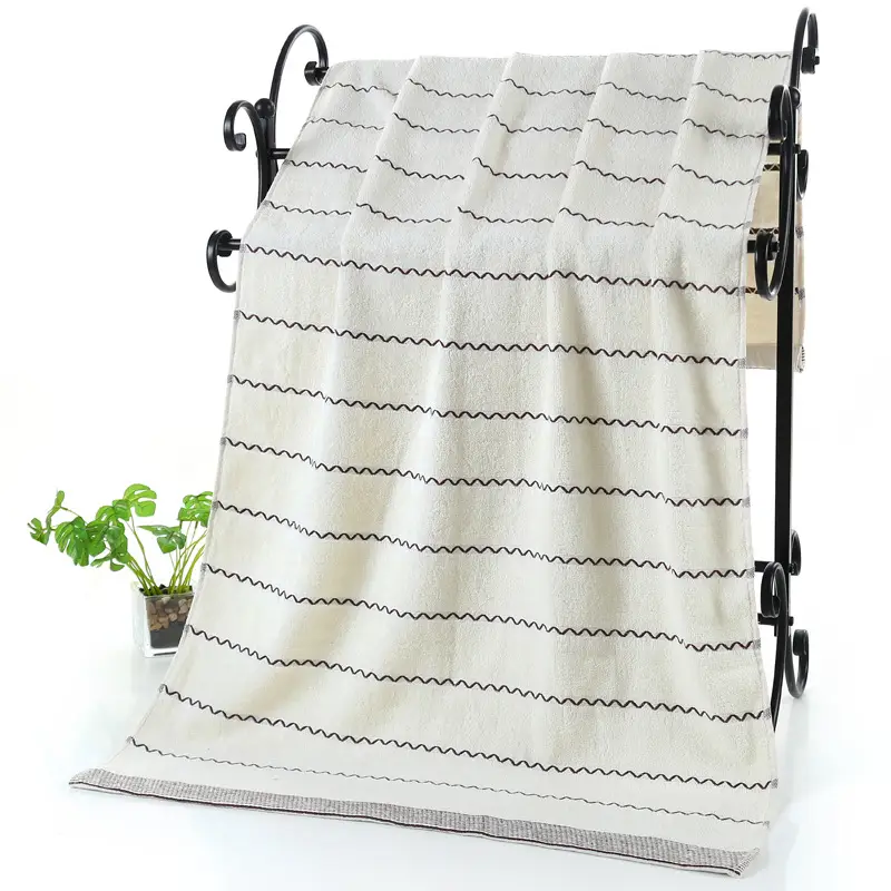 Factory Wholesale Adult Thickened Cotton Bath Towel Pink - Image 10