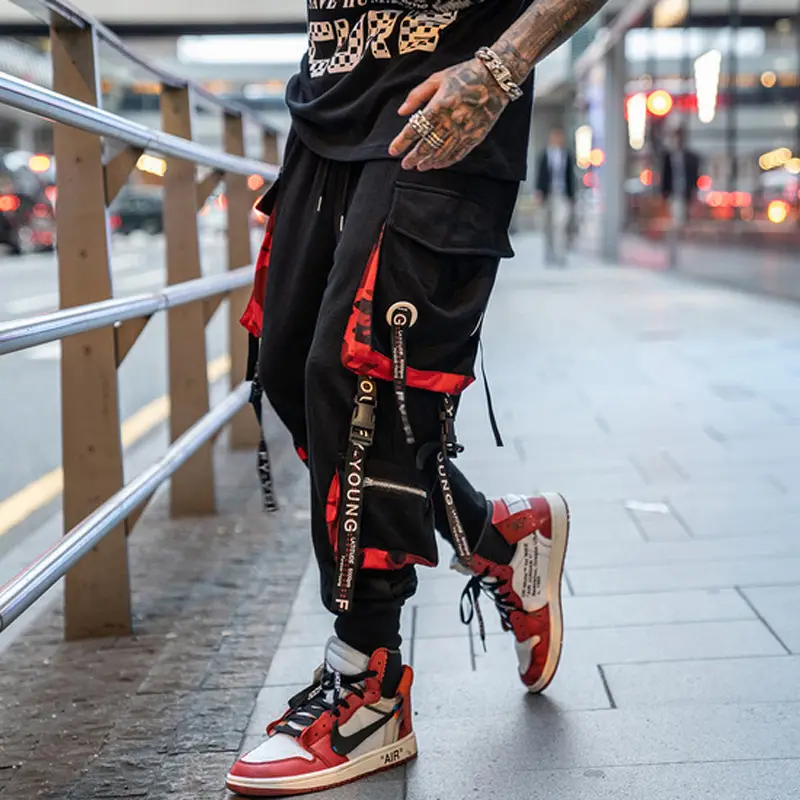 Men Black Red Graphic Ankle Pants Set - Image 4