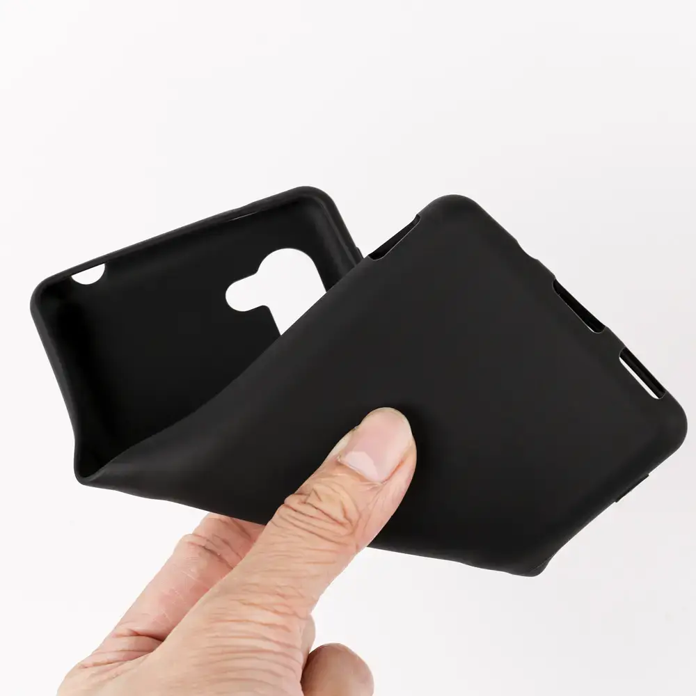Matte Tpu Leather Phone Case Black Solid Color — feature 9