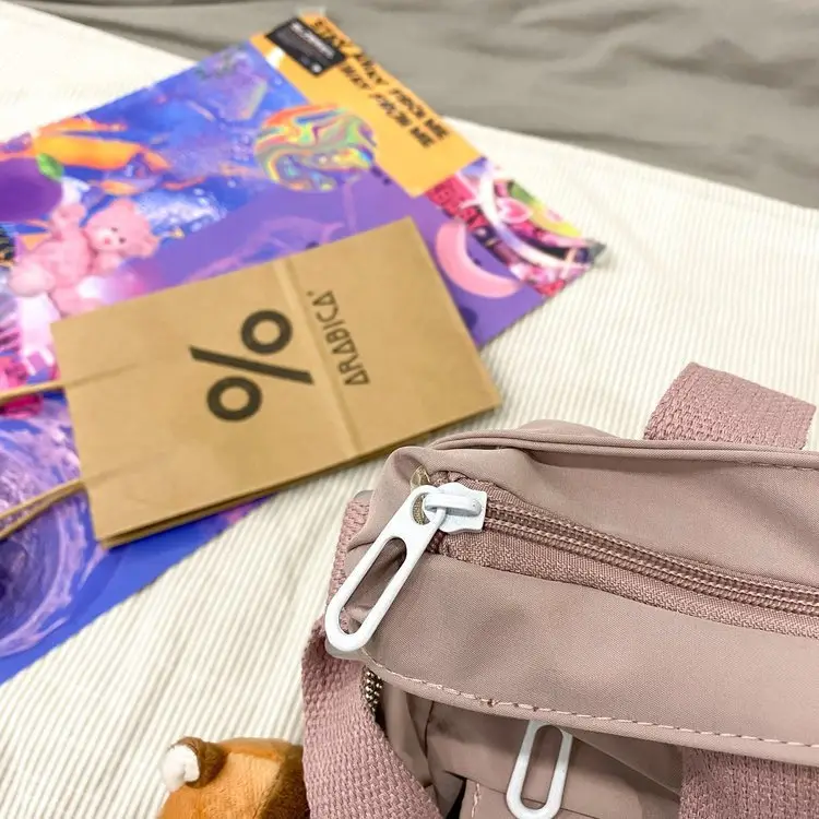 Japanese Style Shoulder Bag for Students Casual Artistic Design — feature 129