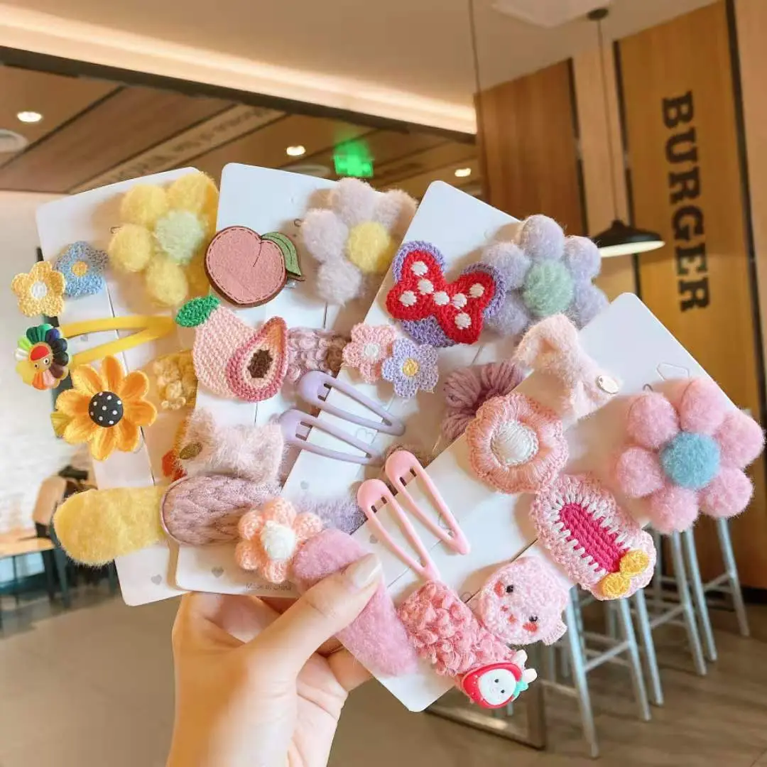 Cute Plush Hairpins for Girls Pink Princess Design - Image 8