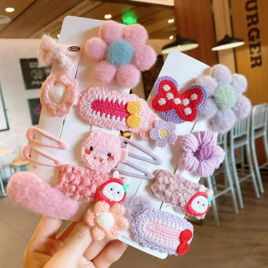 Cute Plush Hairpins for Girls Pink Princess Design - Image 10