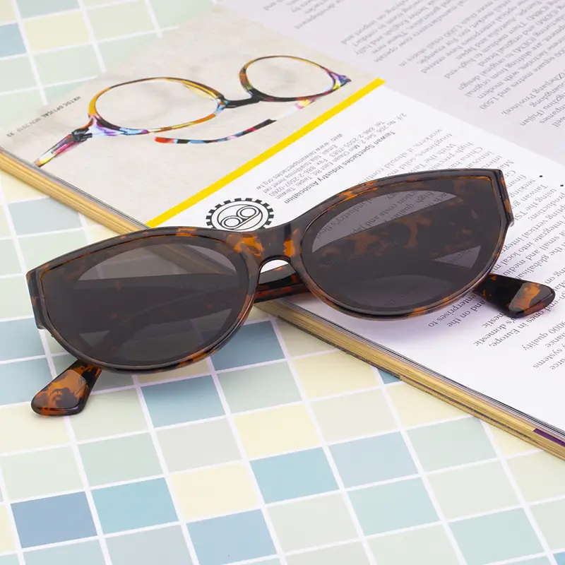 Women Cat-Eye Sunglasses European American Style - Image 7