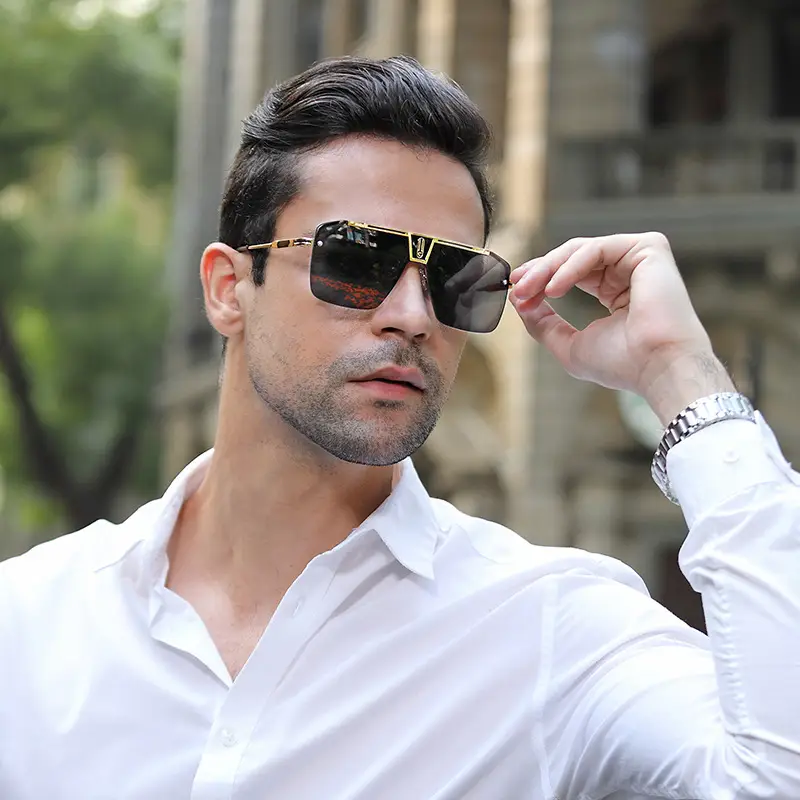 Men Square Frame Sunglasses with Retro Rim Design - Image 7