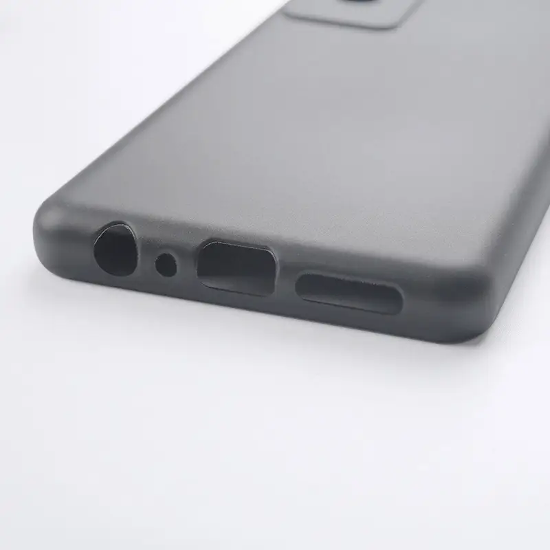 TCL 50 5G TPU Silicone Matte Edge Case — feature 9