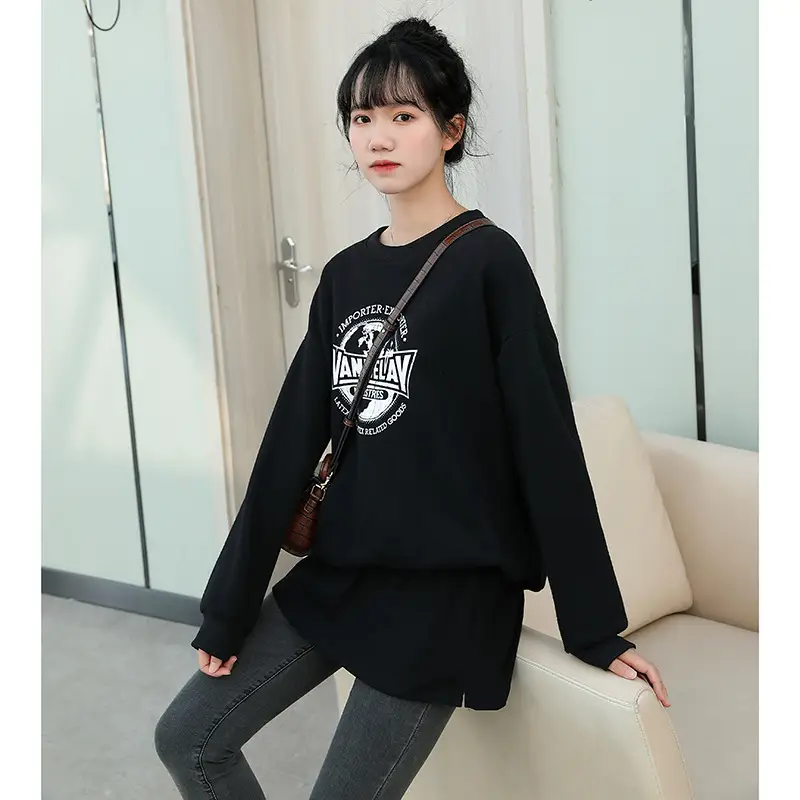 Black Graphic Sweatshirt with Fake Hem Large Size - Image 2