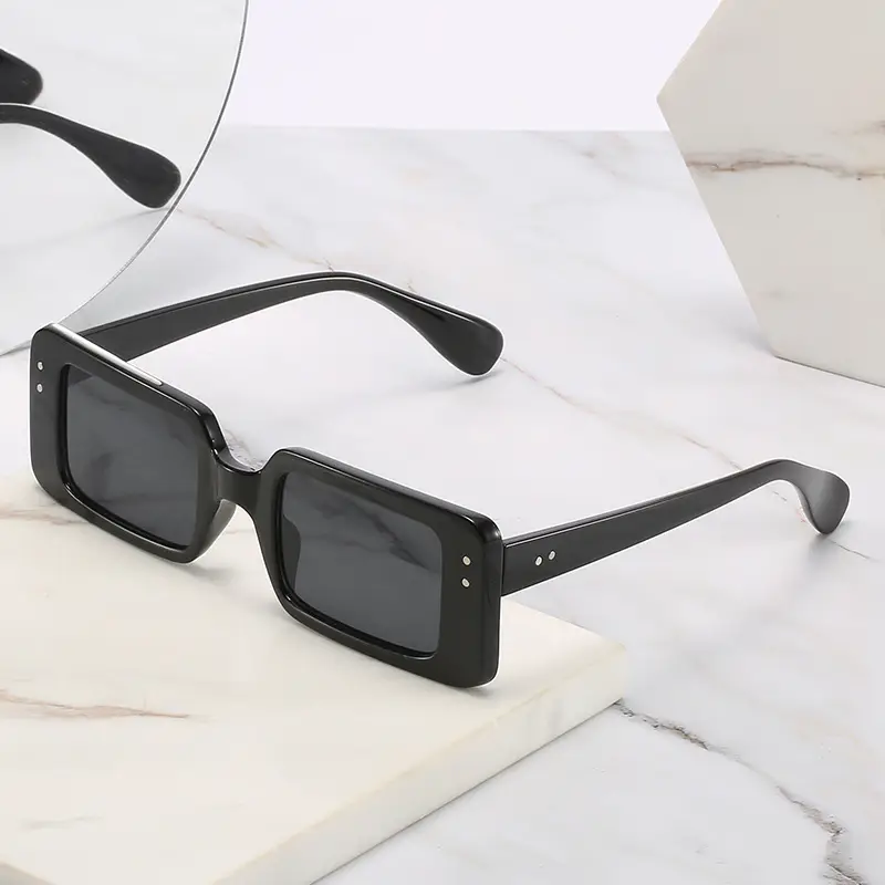 2021 Green Square Sunglasses for Women - Image 8