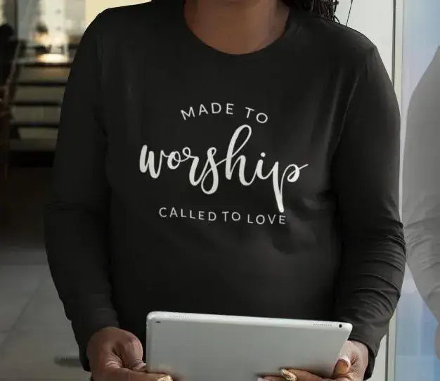 Pink Sweatshirt "Made to Worship" Casual Wear - Image 2