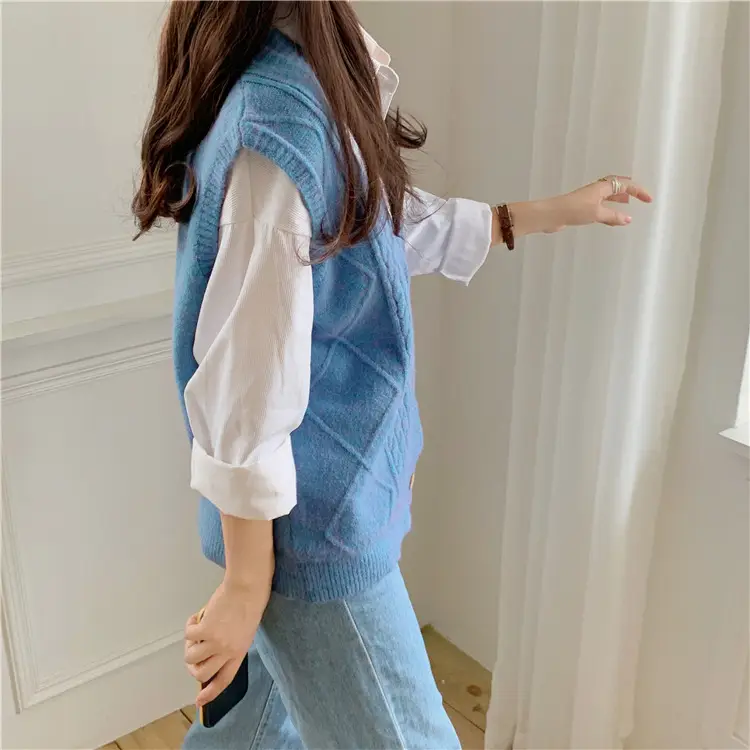Pink Knitted V-Neck Sleeveless Vest for Women — feature 42
