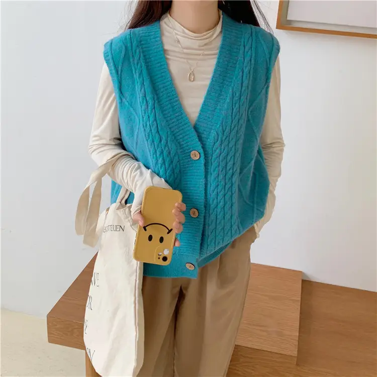 Pink Knitted V-Neck Sleeveless Vest for Women — feature 6