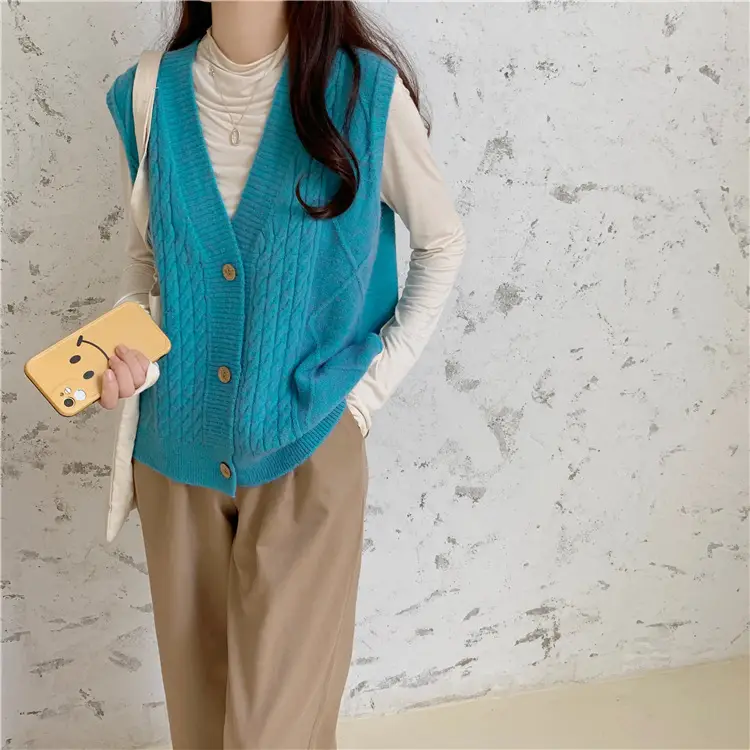 Pink Knitted V-Neck Sleeveless Vest for Women — feature 8