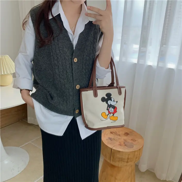 Pink Knitted V-Neck Sleeveless Vest for Women - Image 5