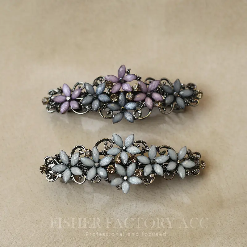 Retro Elegant Rhinestone Hair Clip for Women - Image 19