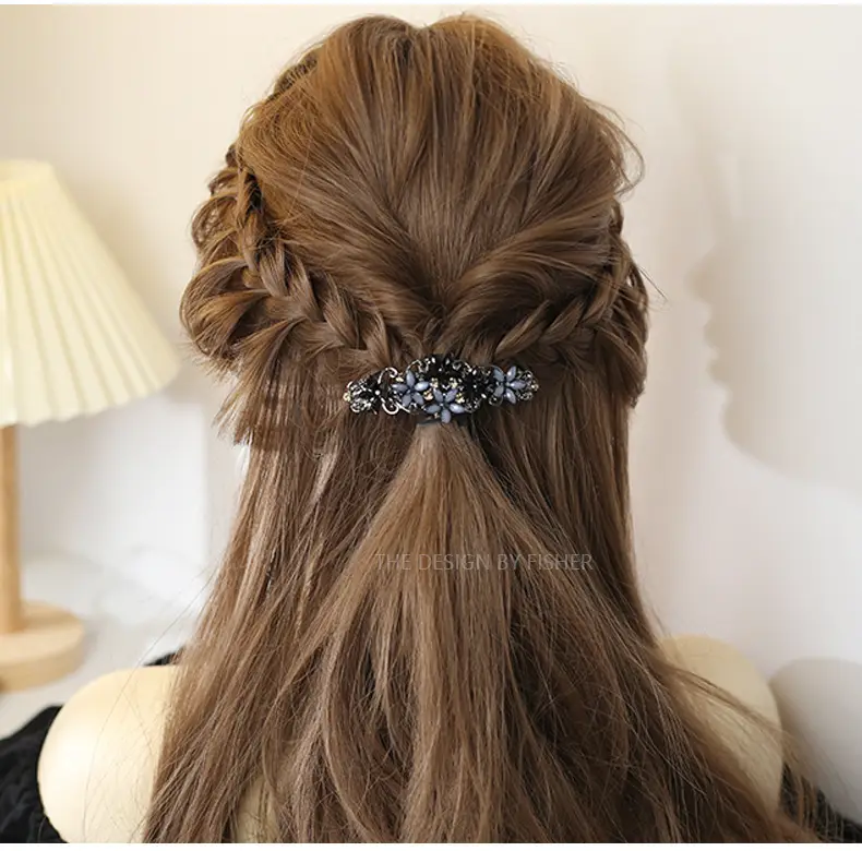 Retro Elegant Rhinestone Hair Clip for Women — feature 19
