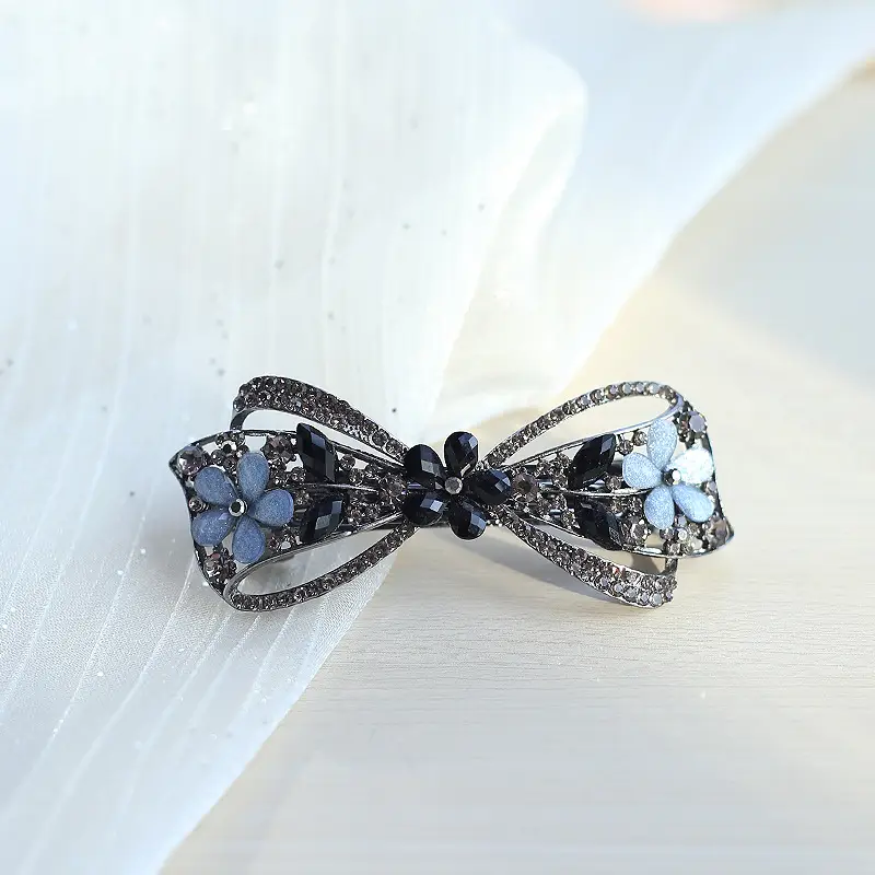 Retro Elegant Rhinestone Hair Clip for Women - Image 16