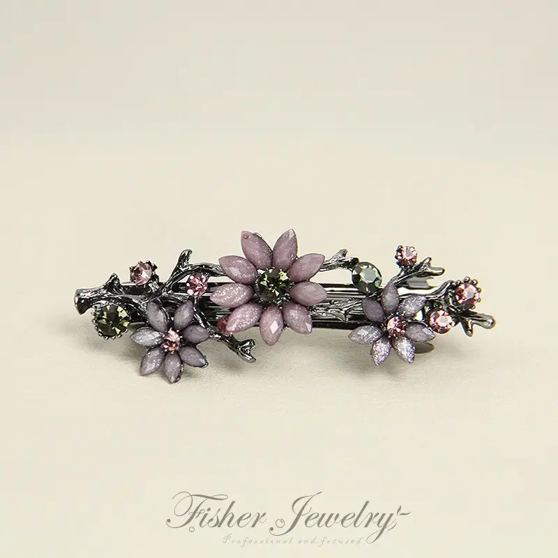 Retro Elegant Rhinestone Hair Clip for Women - Image 8