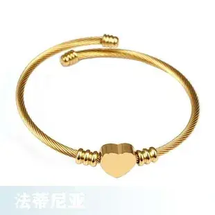 Xinjiang Hotan Jade Peace Buckle Necklace 18K Gold Plated — feature 10