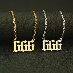 Xinjiang Hotan Jade Peace Buckle Necklace 18K Gold Plated — feature 2