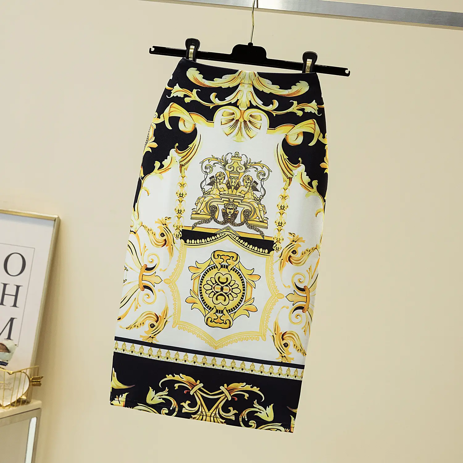 Printed One-Step Skirt with Gold Black Design