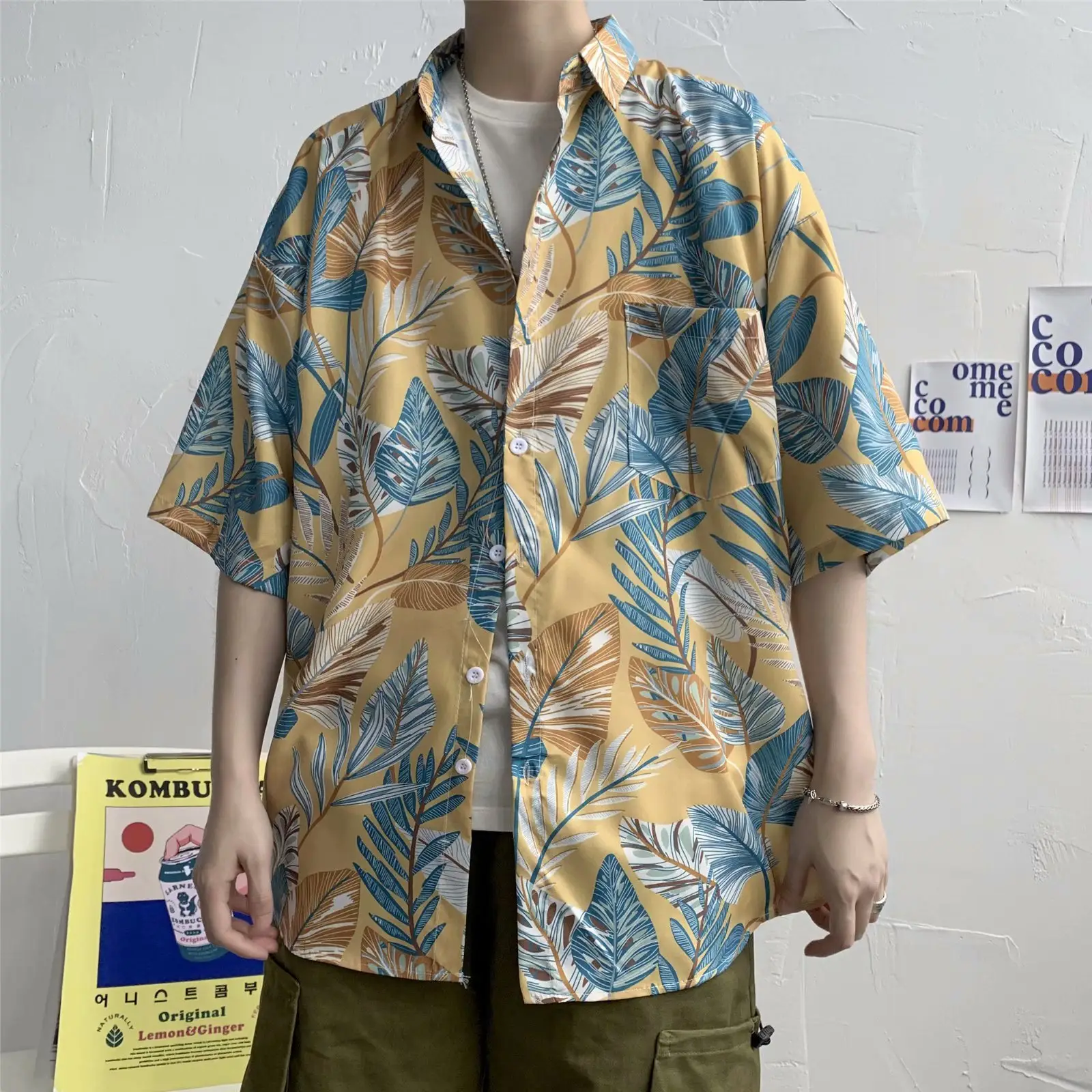 Men Safflower Leaf Print Short Sleeve Shirt - Image 5