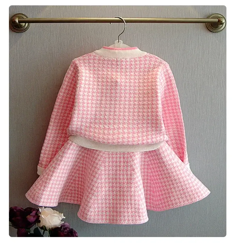 Dangdang tree autumn Korean style Plaid knitted suit children's houndstooth cardigan skirt two-piece Children's suit wholesale — feature 7