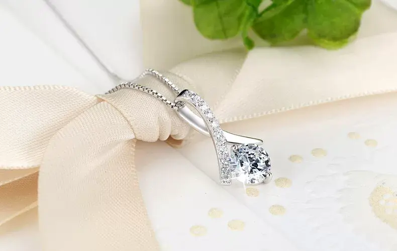Silver Plated Zircon Micro-Inlay Korean Clavicle Necklace — feature 6