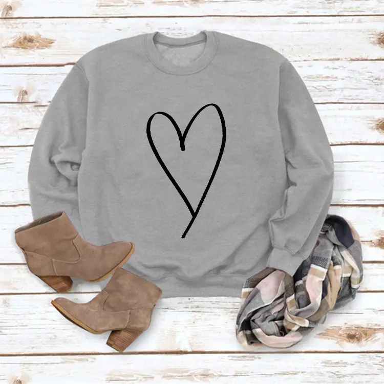 Women's Red Heart Print Long Sleeve Sweatshirt - Image 5