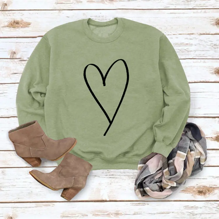Women's Red Heart Print Long Sleeve Sweatshirt - Image 7
