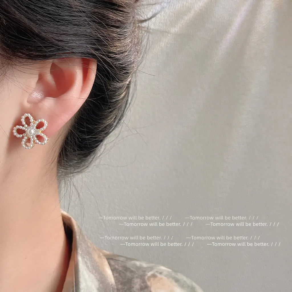 S925 Silver Pearl Flower Earrings for Women - Image 3
