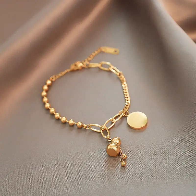 18k Rose Gold Gourd Bracelet for Women - Image 4