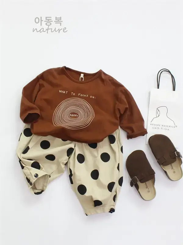 Kids Korean Style Printed T-Shirt Set Brown Polka Dot Pants - Image 4