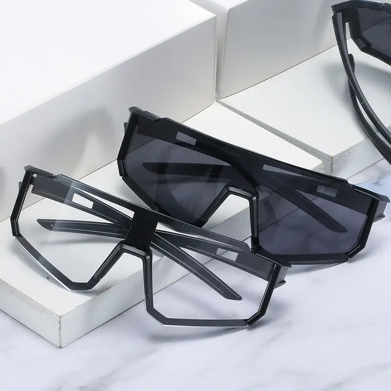2021 Men's Black Sunglasses with Large Frame & Eye Protection