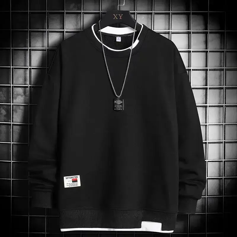 Men Black Fleece Lined Loose Crewneck Sweater
