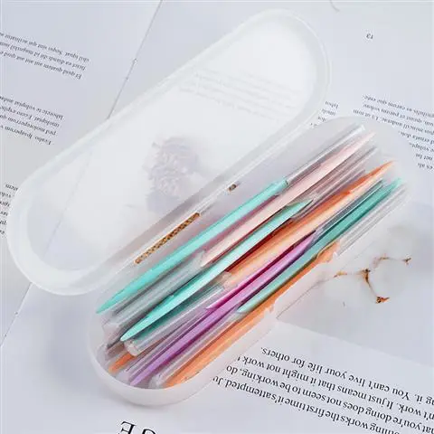 Japanese Professional Eyebrow Shaving Knife Macro Beauty Tools - Image 2