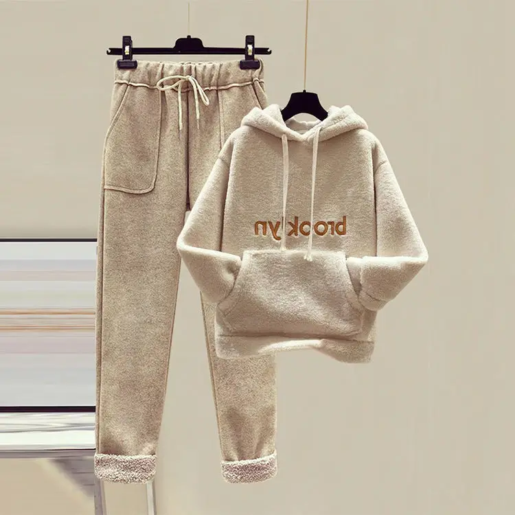 Women Fleece Hoodie Set Brooklyn Thickened Winter Wool Pants — feature 3