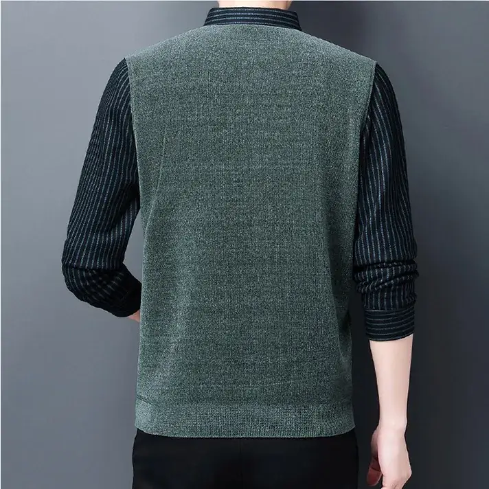 Men's Fleece Lined Sweater Back Green Black - Image 8