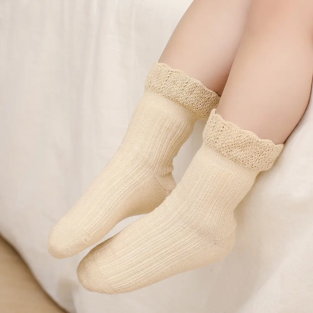 2025 Autumn Seamless Kids Socks Ruffled Edge Lace Trim - Image 2