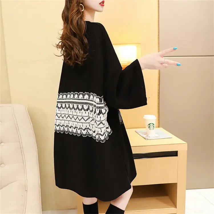 Black Printed Mid-Length Loose Women's Sweater