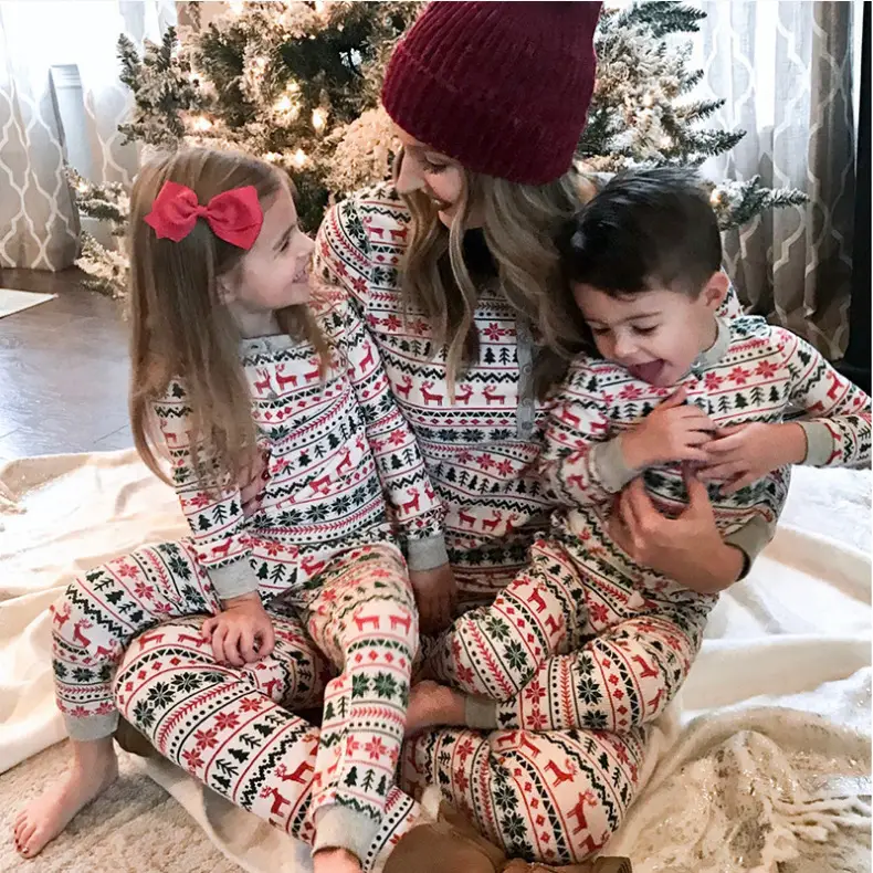 2025 Family Christmas Pajamas Reindeer Print Cross-Border - Image 3