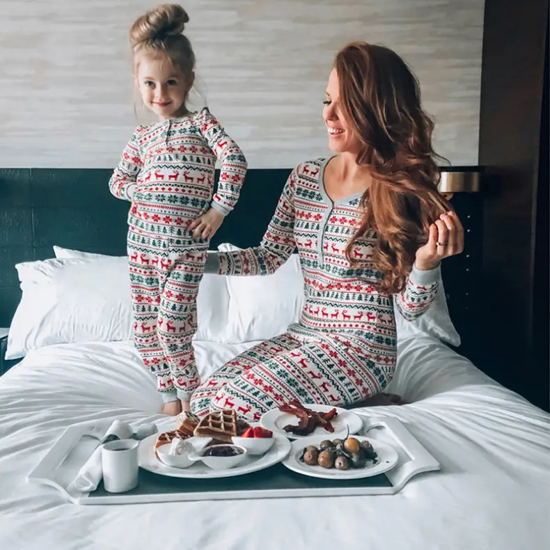 2025 Family Christmas Pajamas Reindeer Print Cross-Border - Image 5