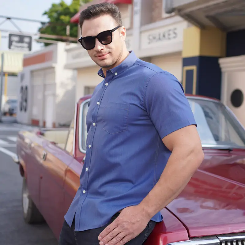 Light Blue Short Sleeve Men's Shirt with Pocket - Image 4