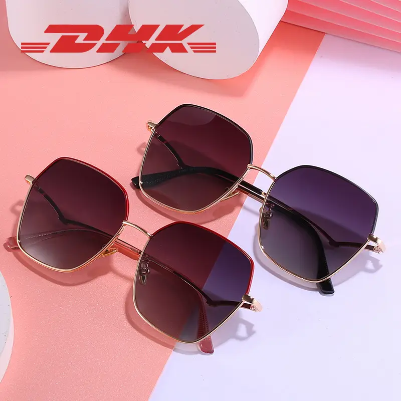 Women Gradient Polarized Sunglasses Gold Frame UV400 - Image 6
