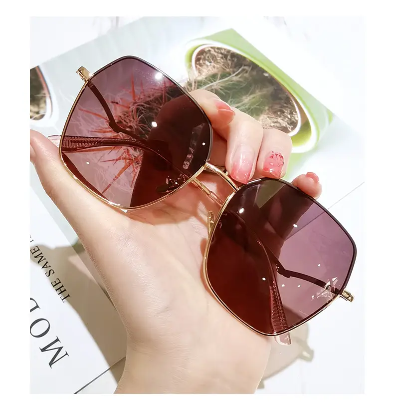 Women Gradient Polarized Sunglasses Gold Frame UV400 — feature 7
