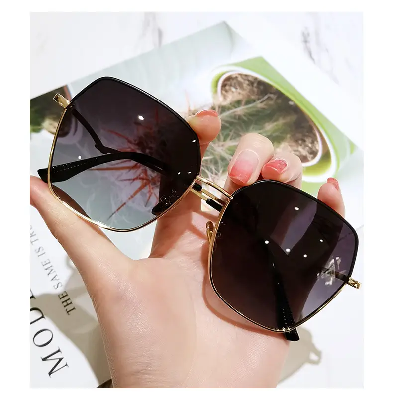 Women Gradient Polarized Sunglasses Gold Frame UV400 — feature 8