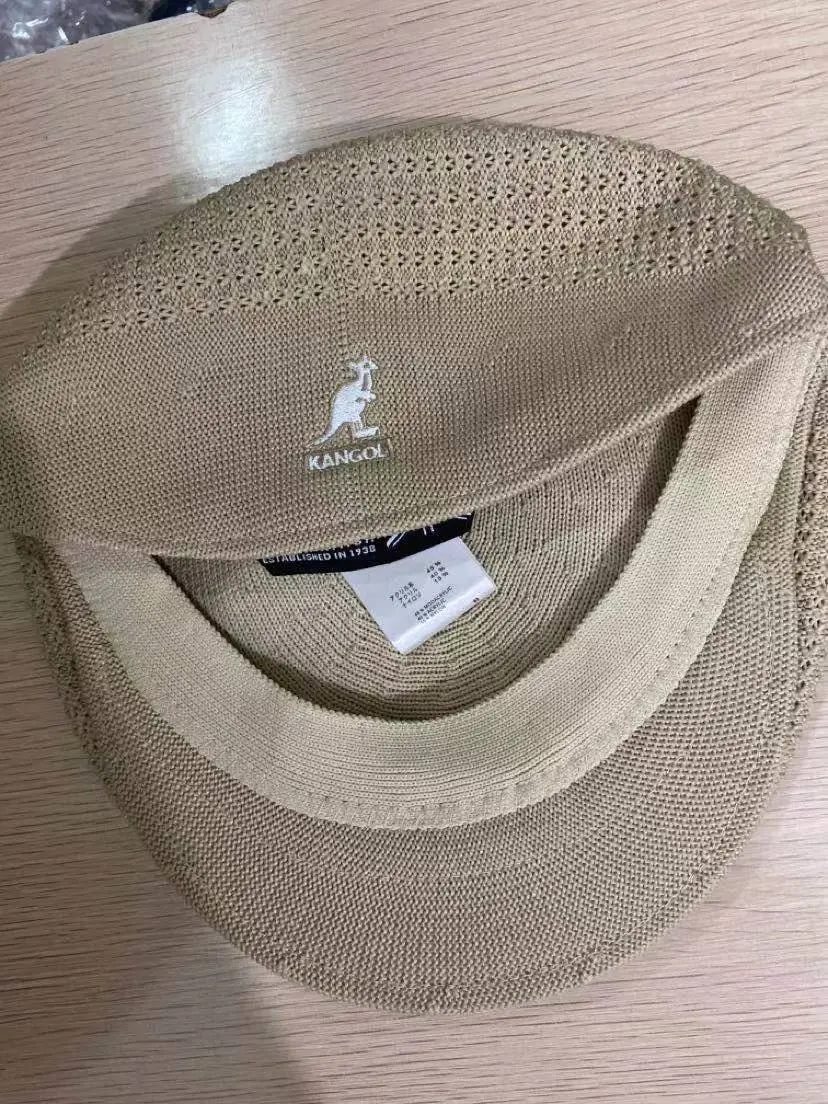 Kangol Men's Red Windproof Mesh Hat - Image 12