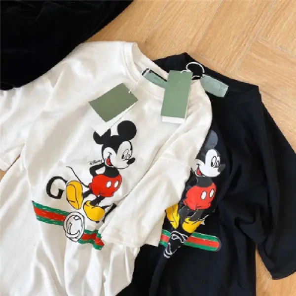 Tom & Jerry Printed Women T-Shirt Black Loose Fit